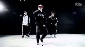 月亮之上舞蹈视频,月亮之上舞蹈视频的梦幻演绎