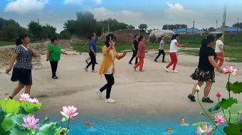 一家人舞蹈视频,共谱欢乐篇章